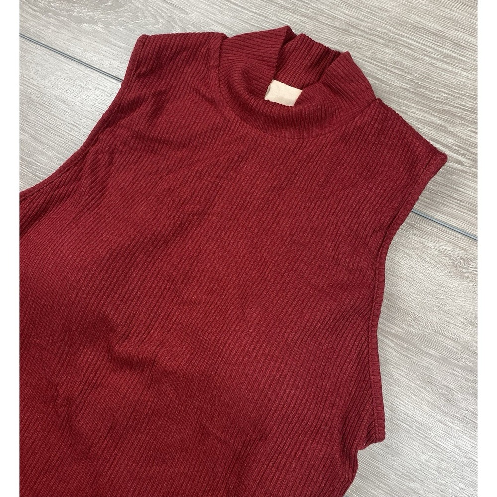 OGL Women's Sleeveless Mock Neck Ribbed Top Built In Bra Red Size XL New